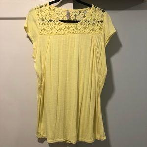 Gorgeous Vibrant Yellow Top Women’s Medium